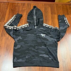 🛑PINK Victoria's Secret grey Camo Hoodie with Sequin Trim. 🌟Selling as a SET🛑
